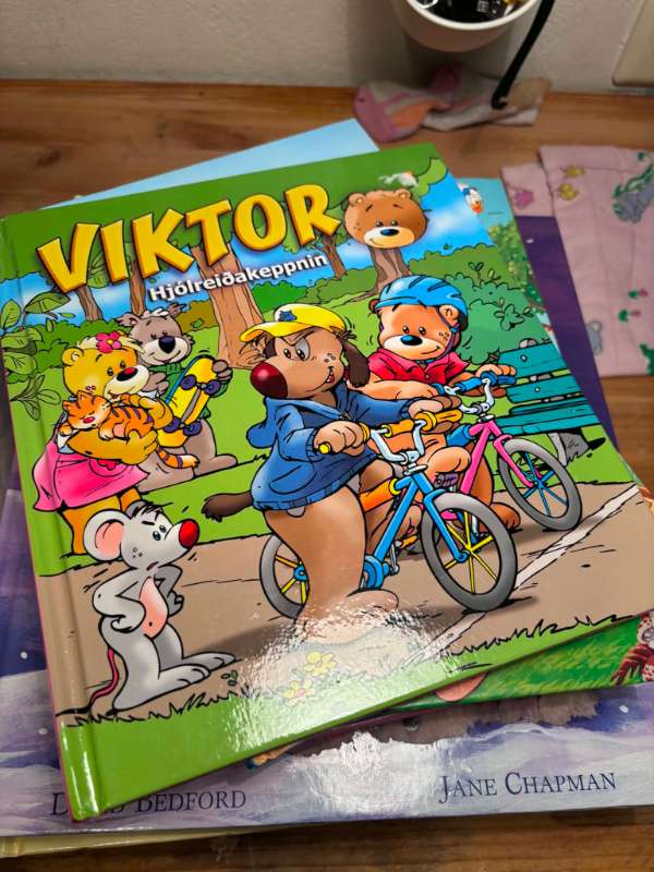 bók - viktor hjólreiðakeppnin