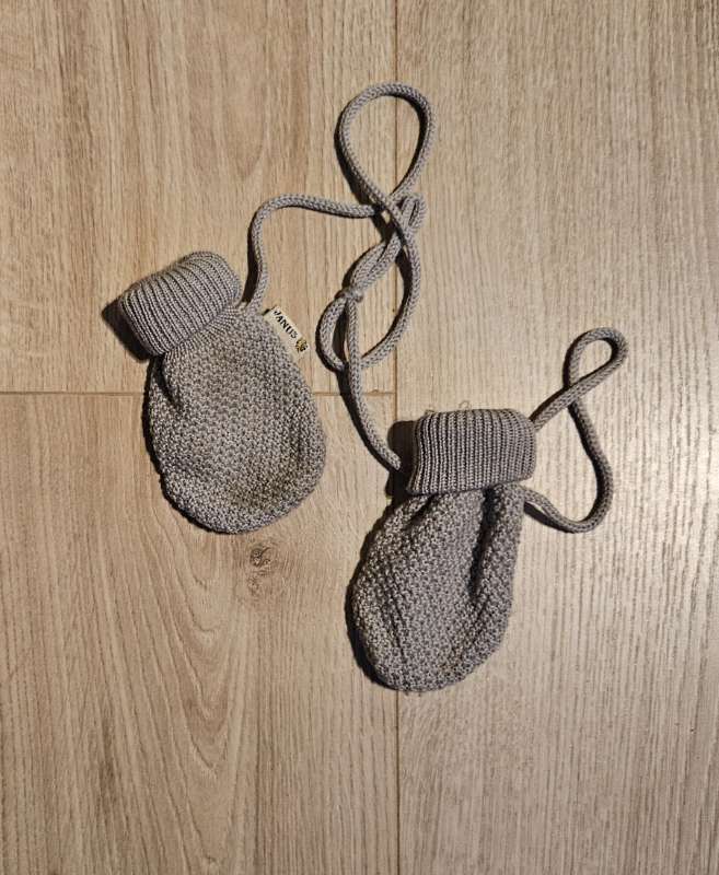Janus þunnir vettlingar í bandi