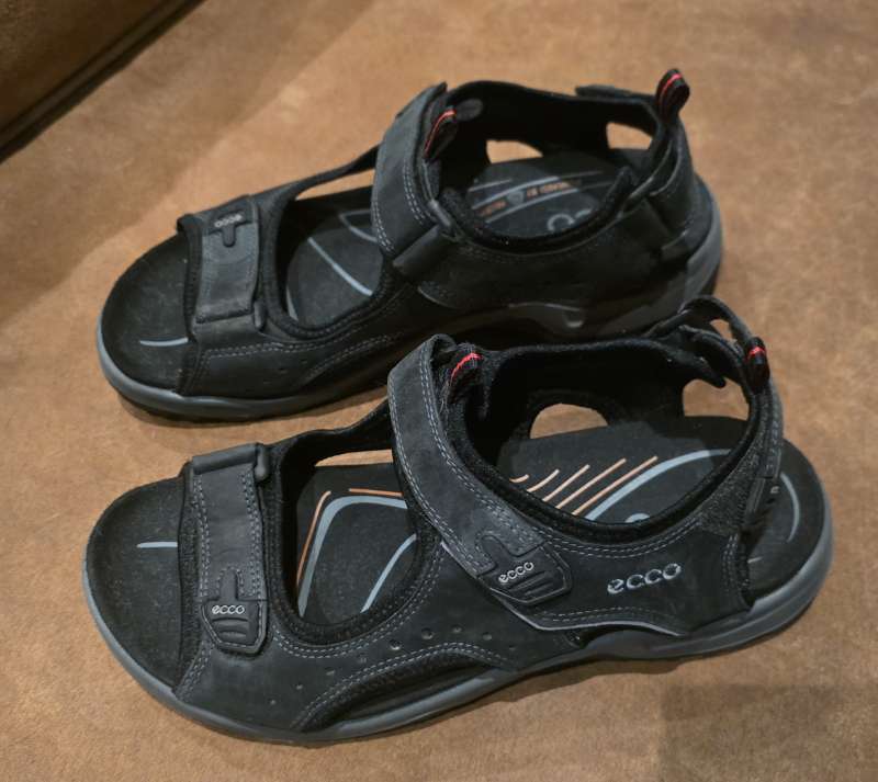 Gráir herra Ecco sandalar, lítið notaðir