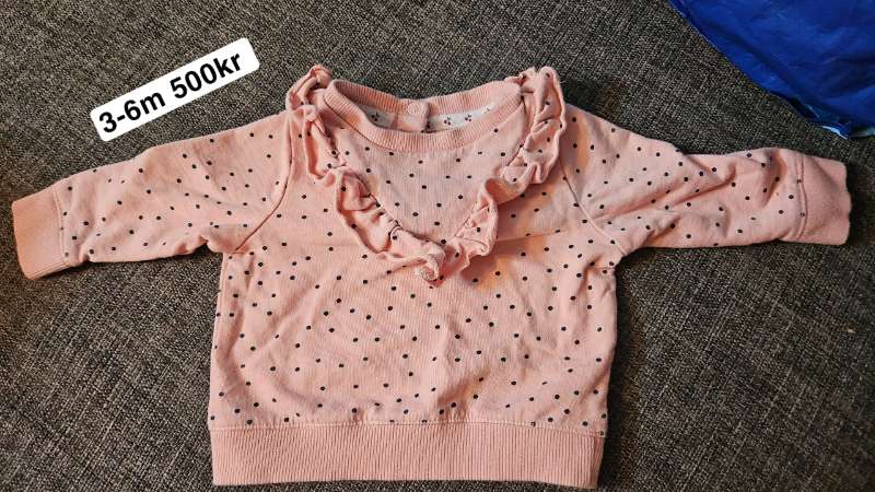 Bleik peysa m doppum 3-6m