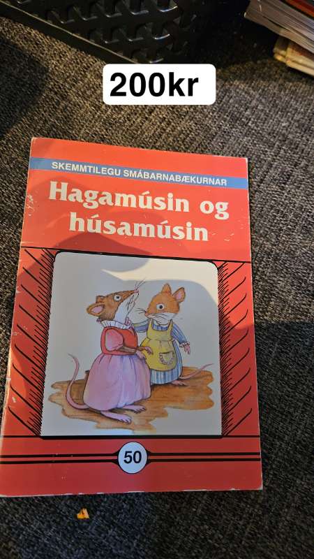 Bók Hagamúsin og húsamúsin