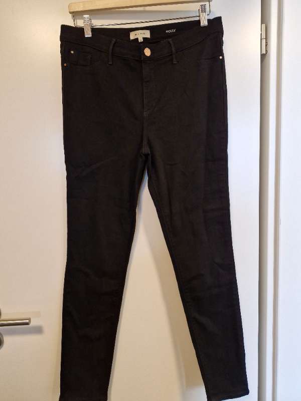 River Island gallab. Molly, ónotaðar