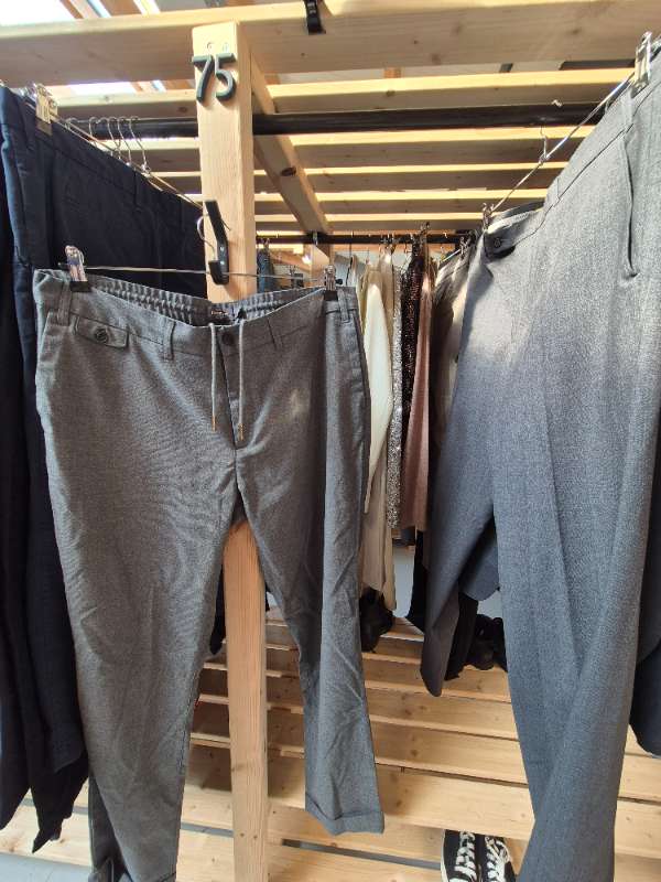 Dressman buxur mjúkar gráar