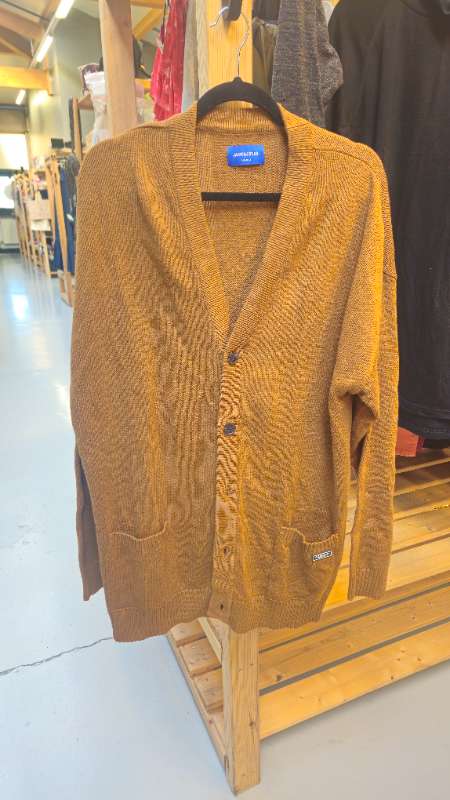 Jack&jones peysa hneppt