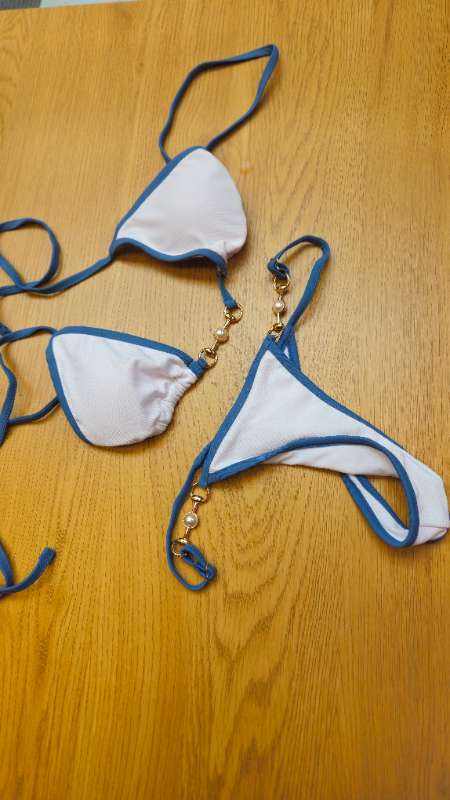 Blátt/hvítt bikini
