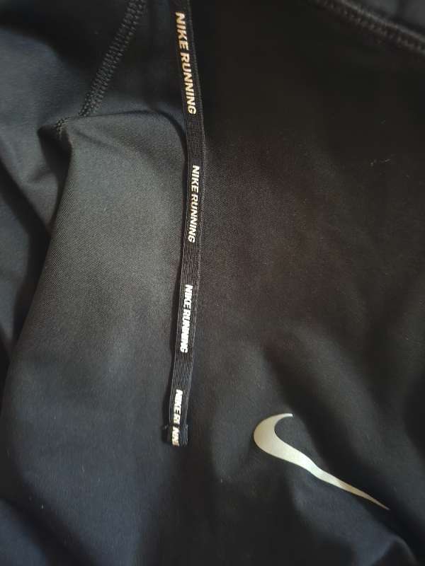 Nike kvart hlaupabuxur