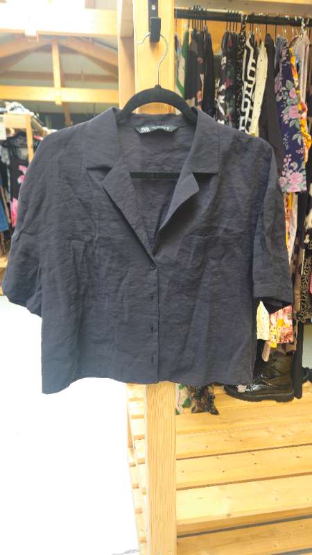 Zara cropped skyrta svört