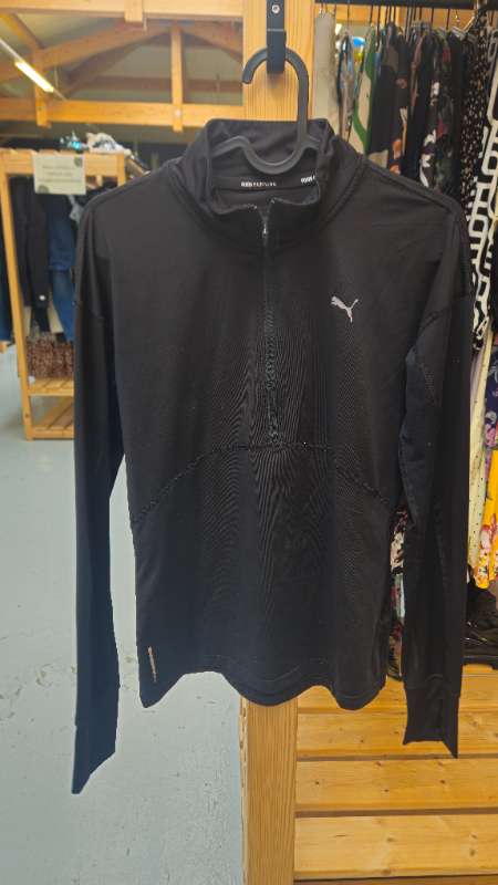 Puma hálfrennd hlaupapeysa