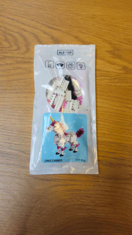 Ale hop unicorn lego
