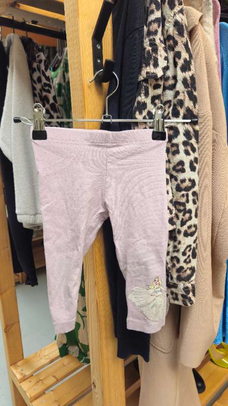 Leggings frozen