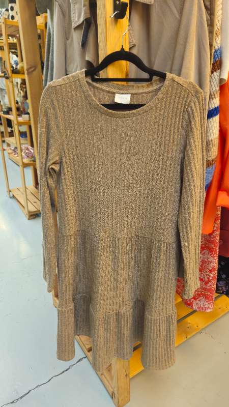 Vila kjóll beige hlýr