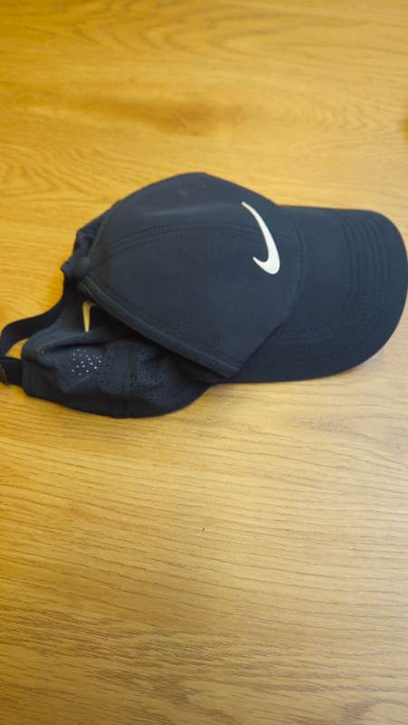 Nike derhúfa hvít/svört