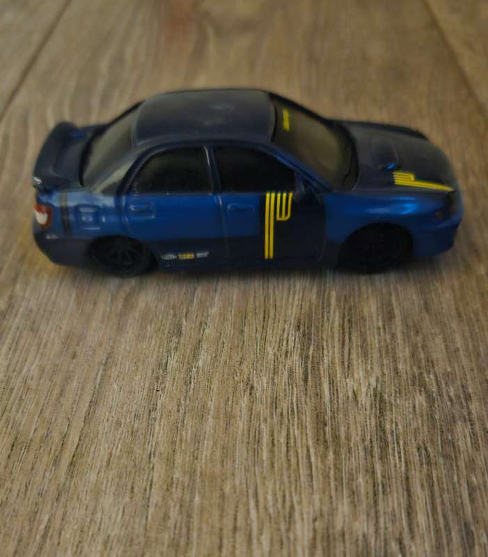 Bíll subaru