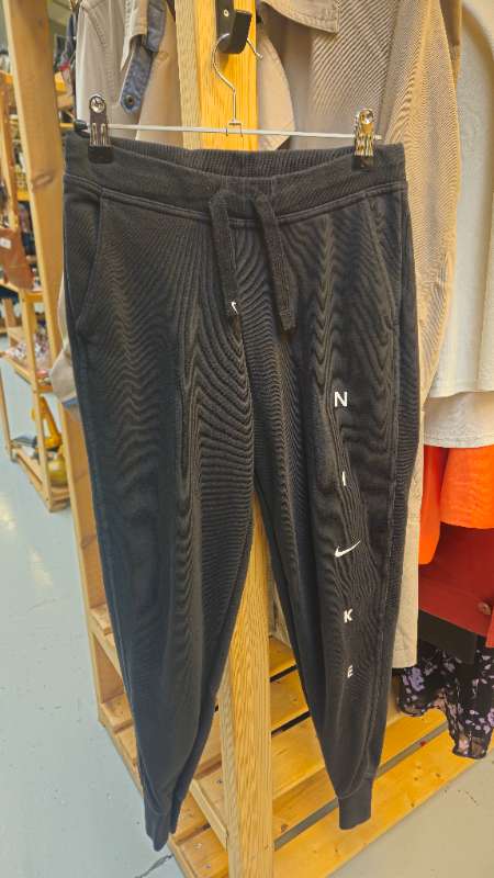 Nike joggingbuxur