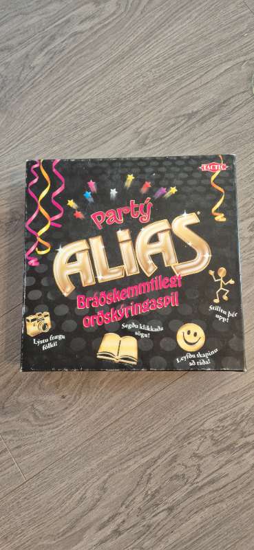 Partý, einnig þekkt sem