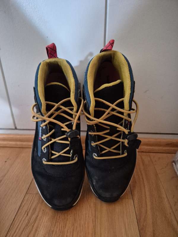 Barna gönguskóm Timberland