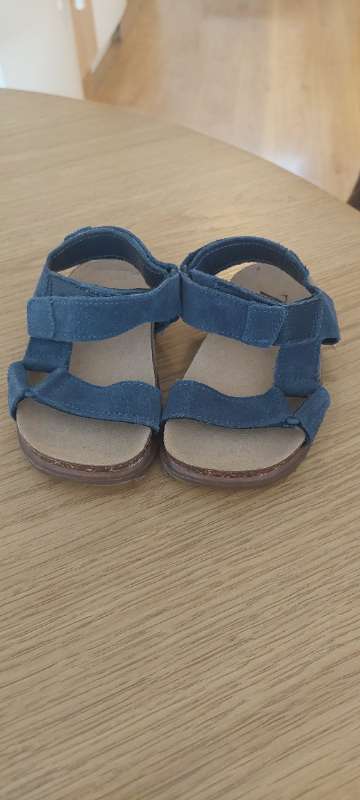 Barna sandalar Zara