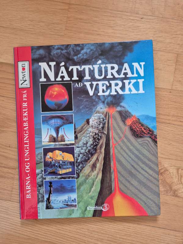 Náttúran að verki bók