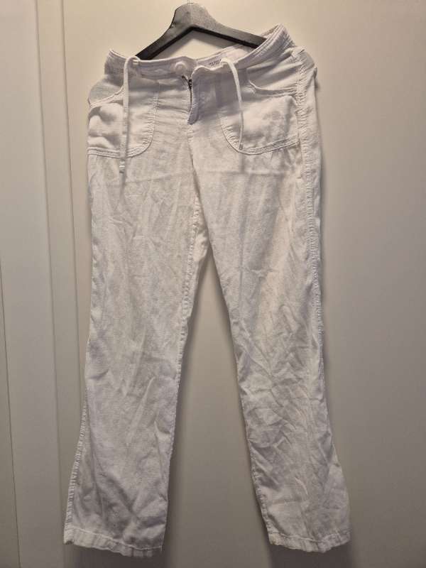 Bershka buxur hvitar