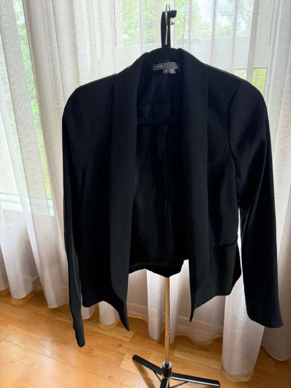 svartur blazer small