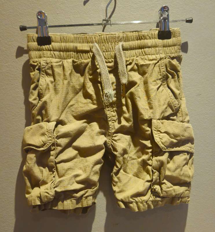 Stuttbuxur Molo