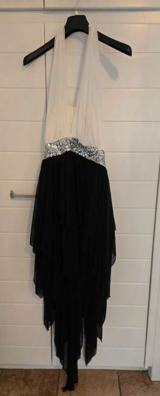 Sparikjóll með Glimmerbelti