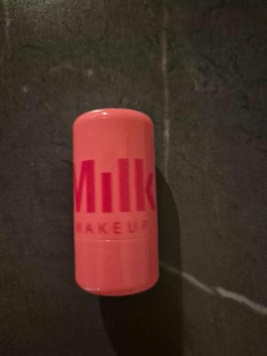 Milk kinnalitur