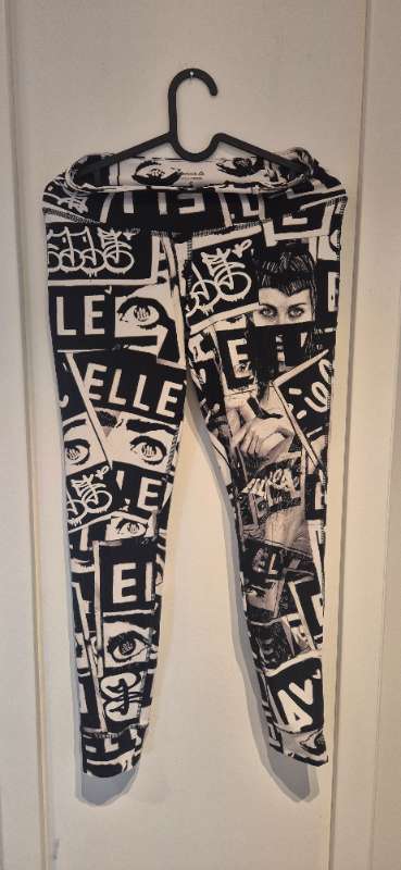 Reebok íþróttabuxur auglýsing