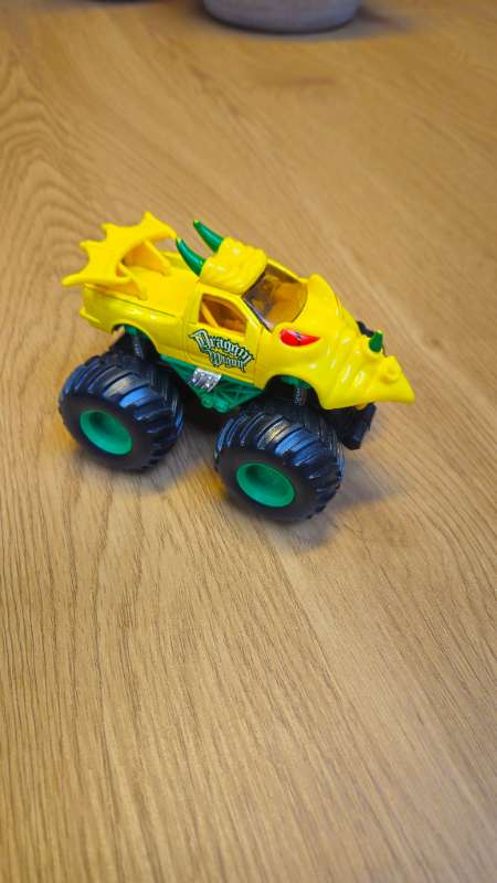 Monster truck