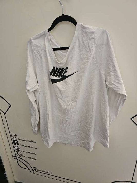 Nike bolur