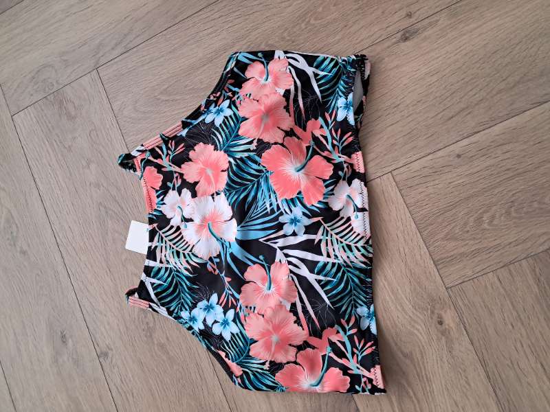 Bikini toppur Blóma