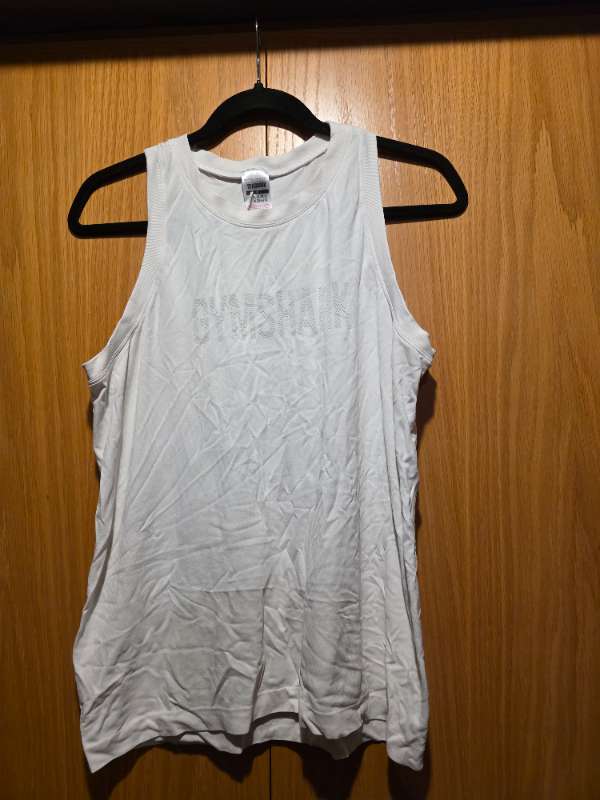 Hvítur gymshark tanktop