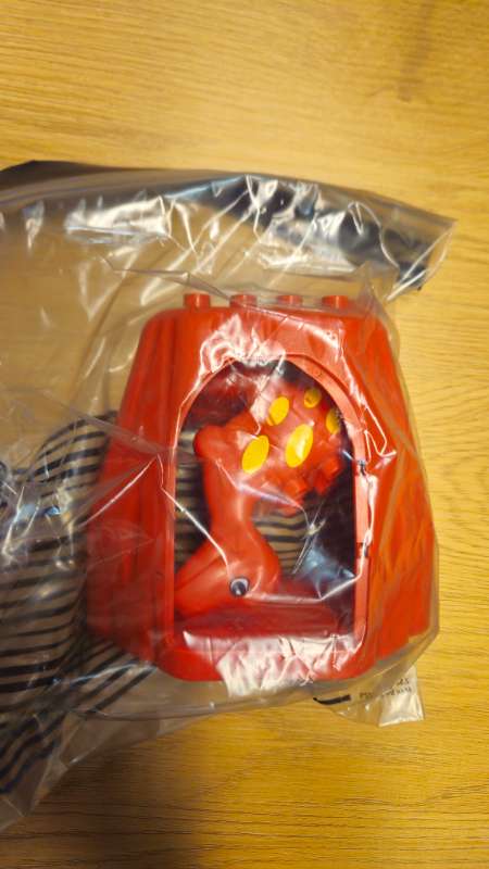 Duplo risaeðla+hellir