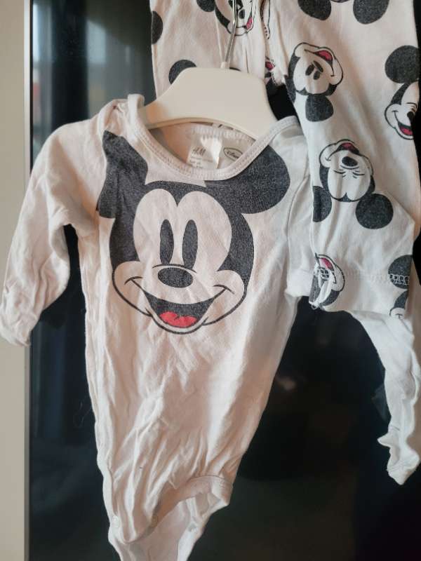 H&M Mikka mús sett 68