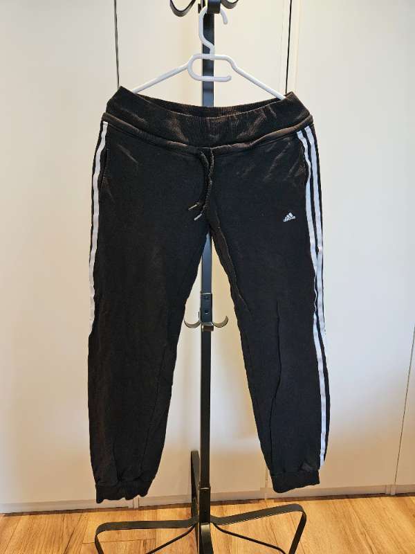 Adidas íþróttabuxur svartar