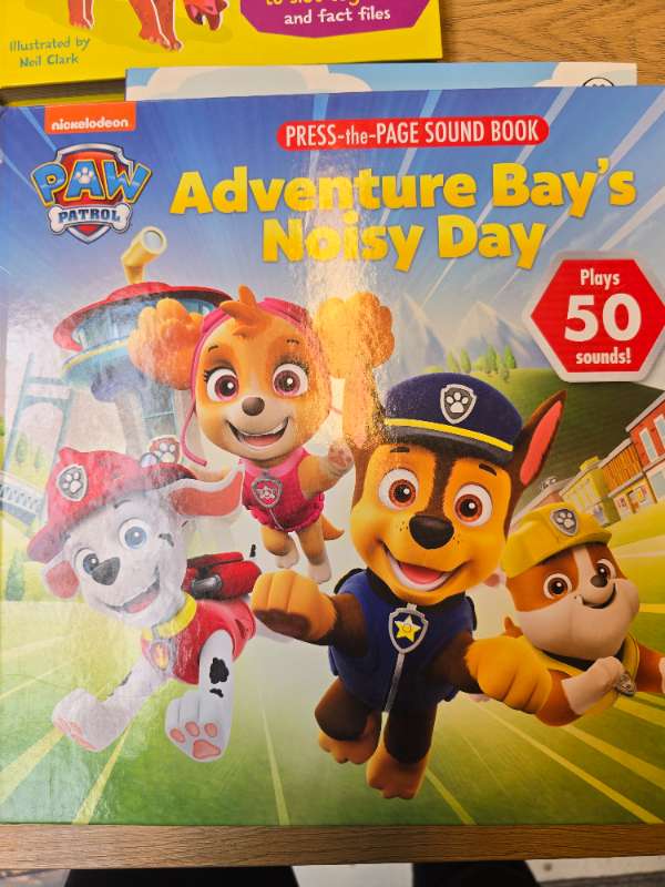 Paw patrol plays 50 sounds vantar batterí