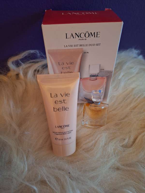 Ilmvatn og body lotion ónotað