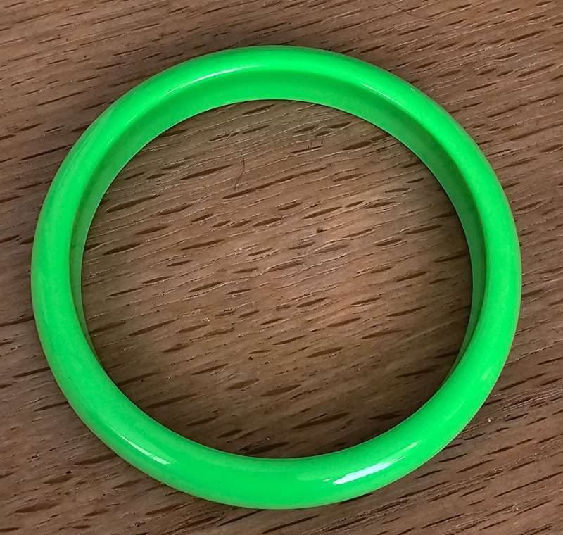 *Armband skærgrænt