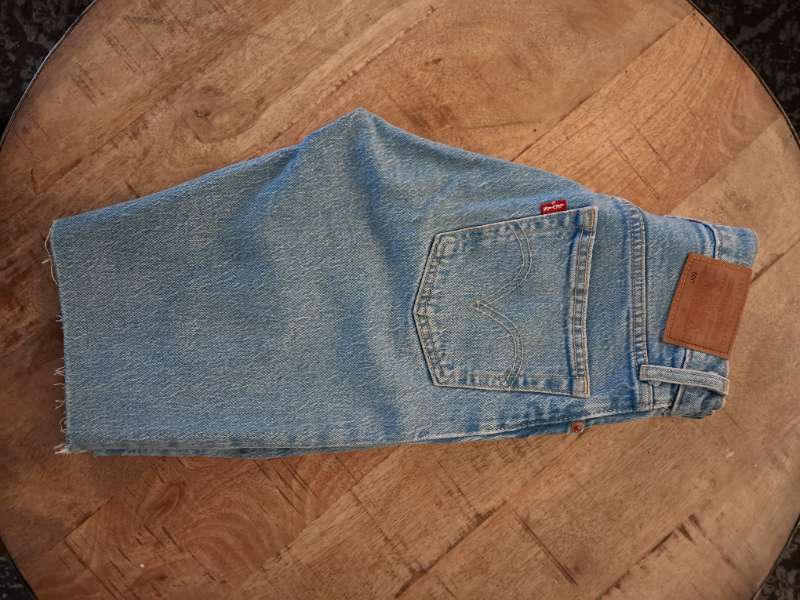 N Levi's 501 stuttbuxur