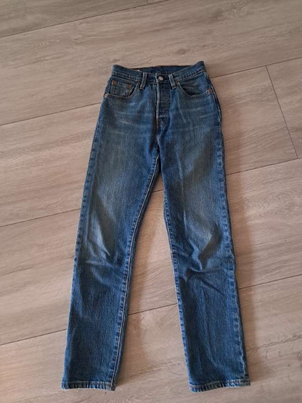 N Levi's 501 gallabuxur bláar