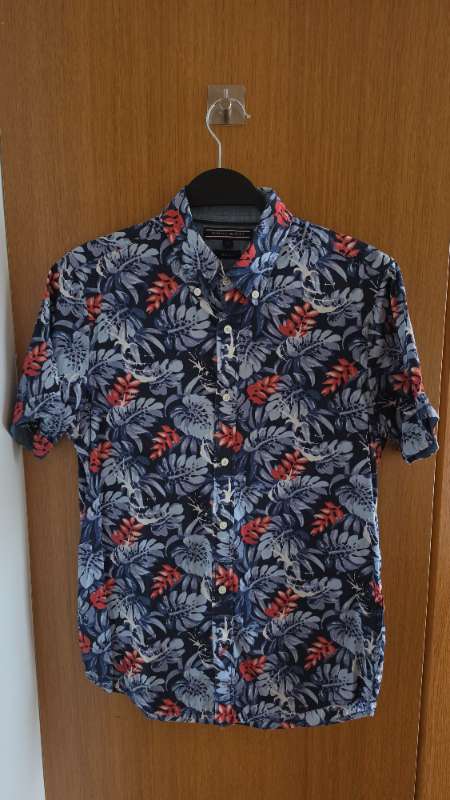 Tommy Hilfiger Hawaii skyrta