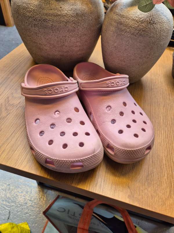 Crocs bleikir