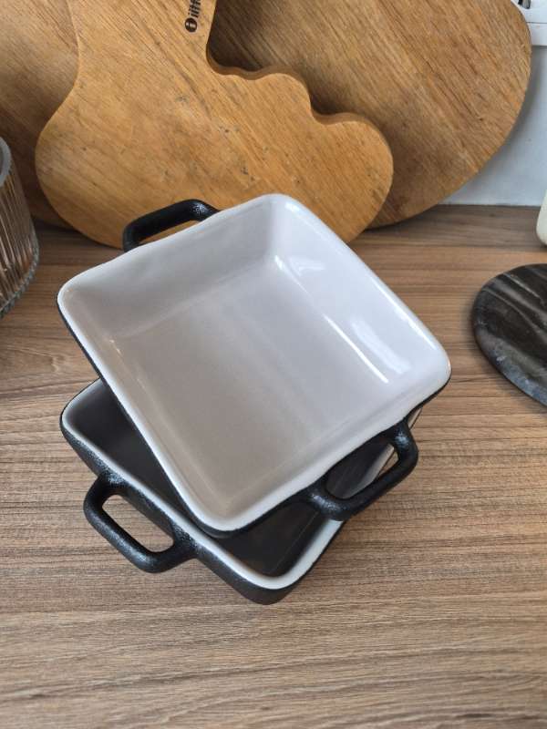 Lítil eldföst mót
