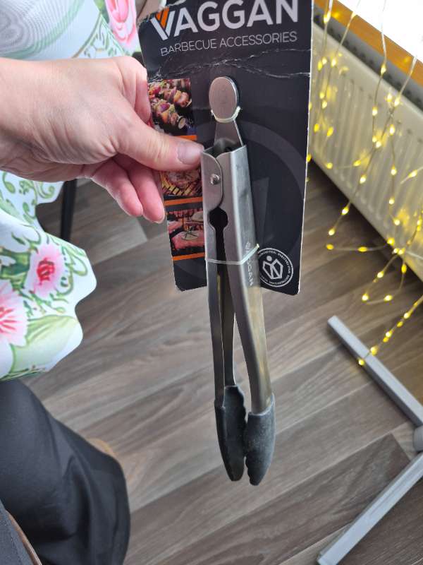 Grilltöng