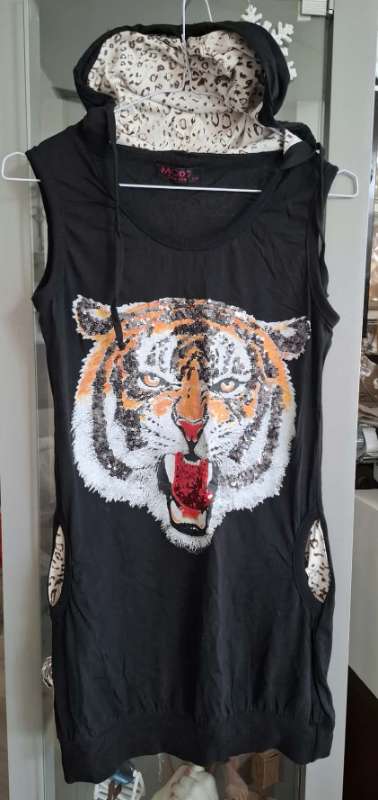 Hettu kjóla/bol tiger