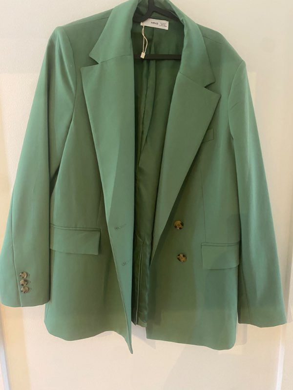 Grænn blazer Mango