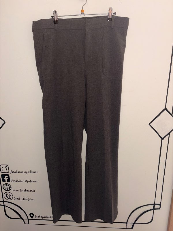 Gráar buxur