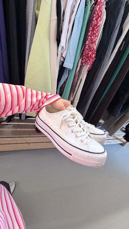converse skór
