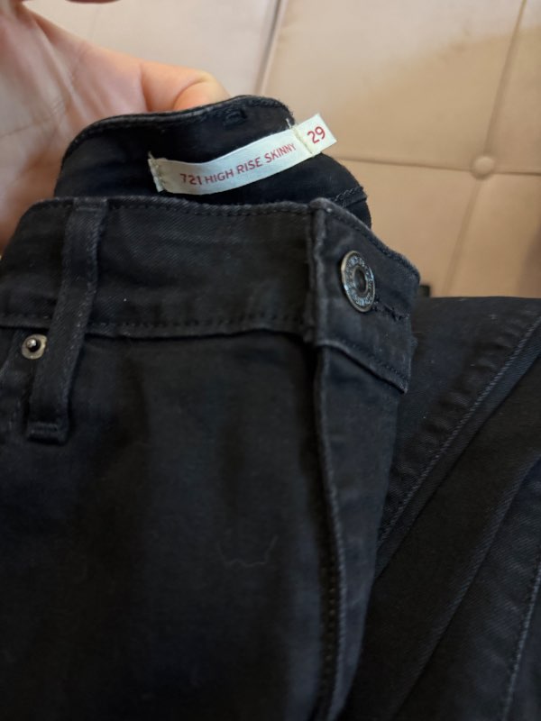 Levi’s blacky skinny jeans
