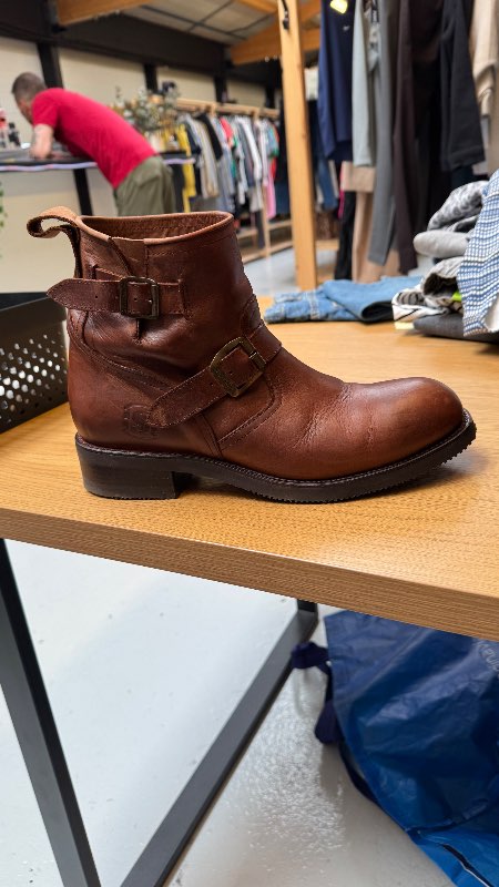Sendra skór, brúnir